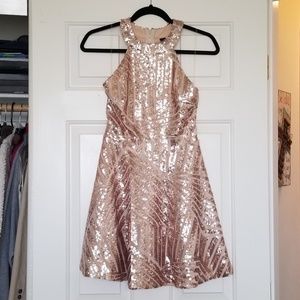 Windsor Rose Gold Sequin dress NWT - Size Small